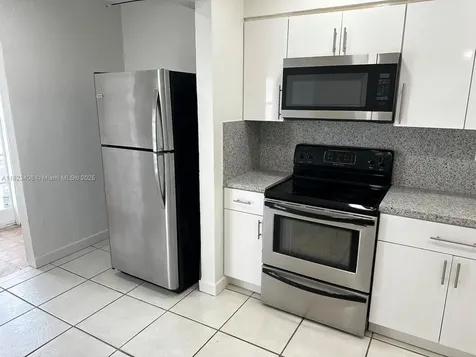 6881 W 16th Drive Hialeah FL 33014