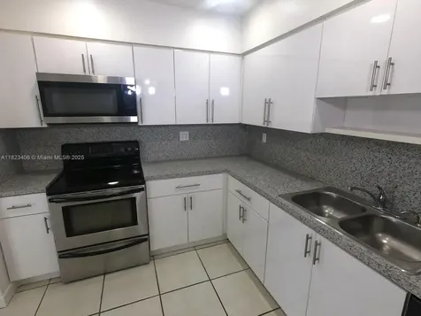 6881 W 16th Drive Hialeah FL 33014