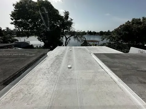 6881 W 16th Drive Hialeah FL 33014