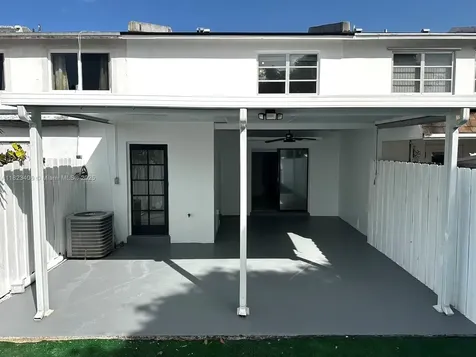 6881 W 16th Drive Hialeah FL 33014