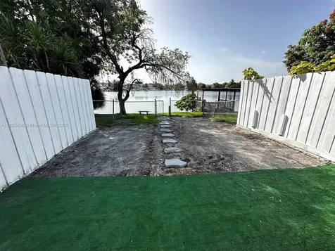 6881 W 16th Drive Hialeah FL 33014
