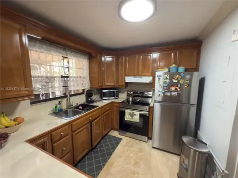 1651 SW 120th Avenue Pembroke Pines FL 33025