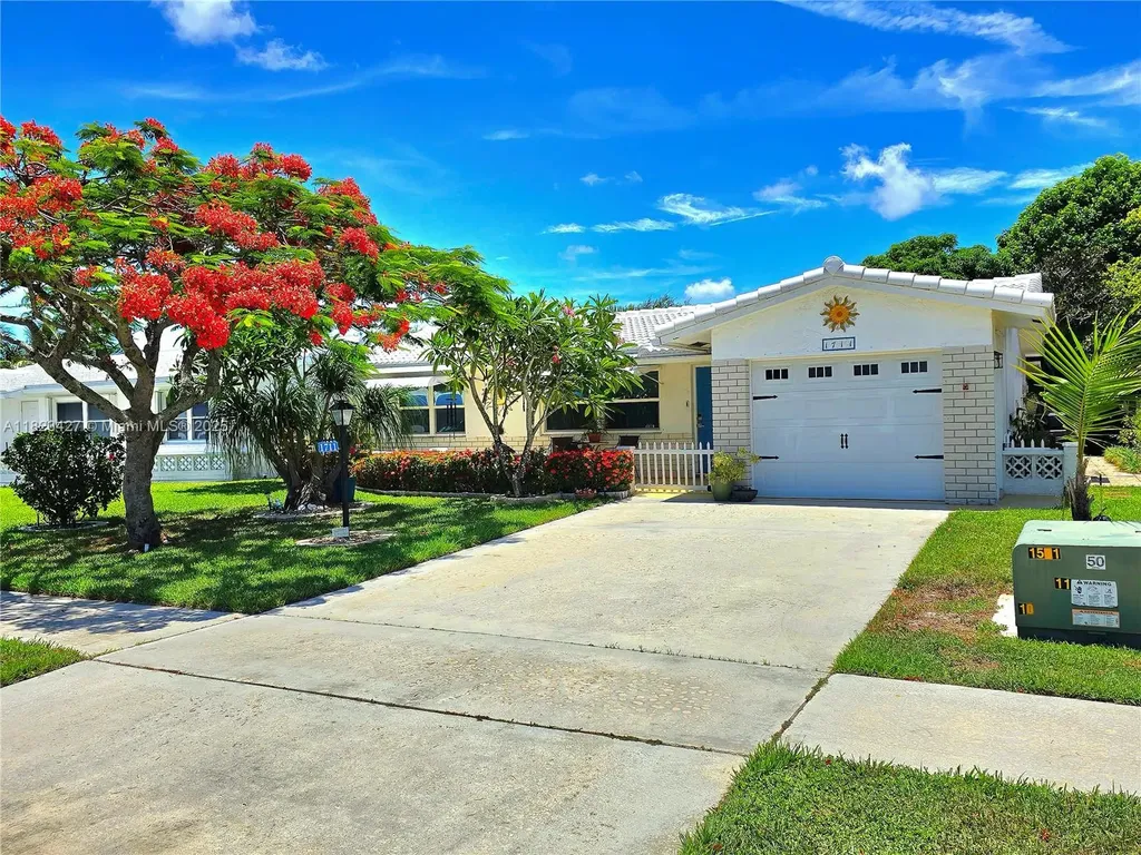 1711 SW 22nd Street Boynton Beach FL 33426