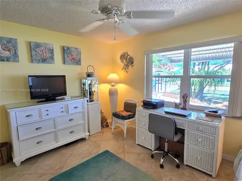 1711 SW 22nd Street Boynton Beach FL 33426