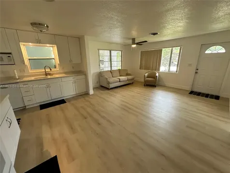 201 E 28th Street Riviera Beach FL 33404