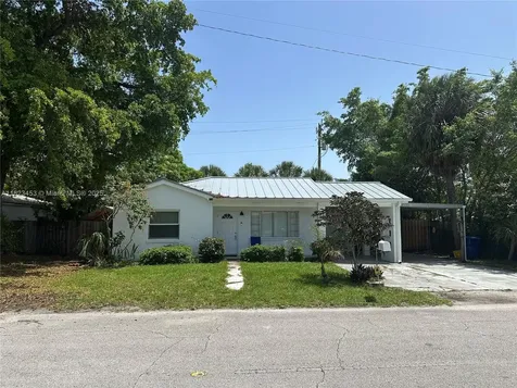 201 E 28th Street Riviera Beach FL 33404