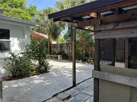201 E 28th Street Riviera Beach FL 33404