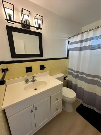 201 E 28th Street Riviera Beach FL 33404