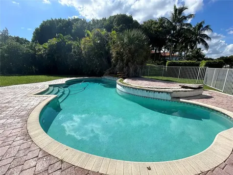 5058 SW 170th Avenue Miramar FL 33027