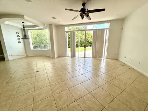 5058 SW 170th Avenue Miramar FL 33027