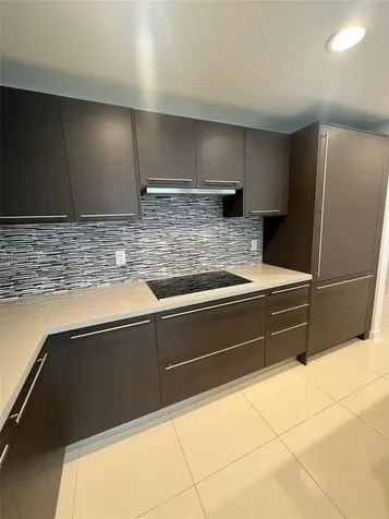 7661 NW 107th Avenue Doral FL 33178