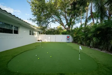 11530 NE 7th Avenue Biscayne Park FL 33161