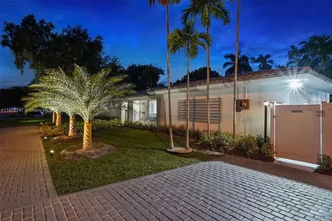 11530 NE 7th Avenue Biscayne Park FL 33161