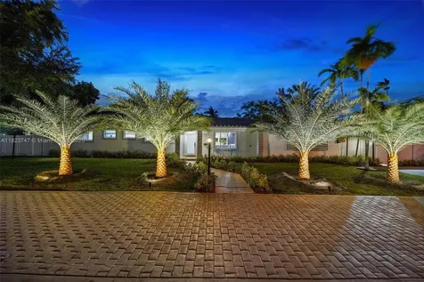11530 NE 7th Avenue Biscayne Park FL 33161