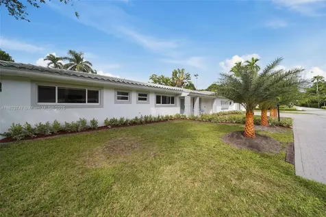 11530 NE 7th Avenue Biscayne Park FL 33161