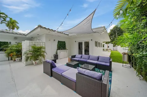 11530 NE 7th Avenue Biscayne Park FL 33161