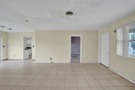 7504 Grant Street Hollywood FL 33024
