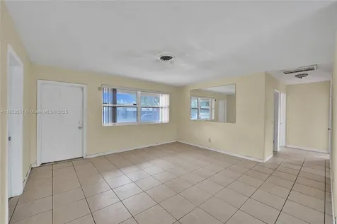 7504 Grant Street Hollywood FL 33024