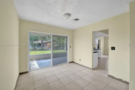 7504 Grant Street Hollywood FL 33024
