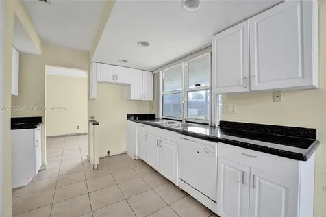 7504 Grant Street Hollywood FL 33024