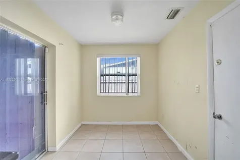 7504 Grant Street Hollywood FL 33024