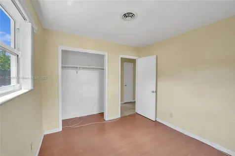 7504 Grant Street Hollywood FL 33024