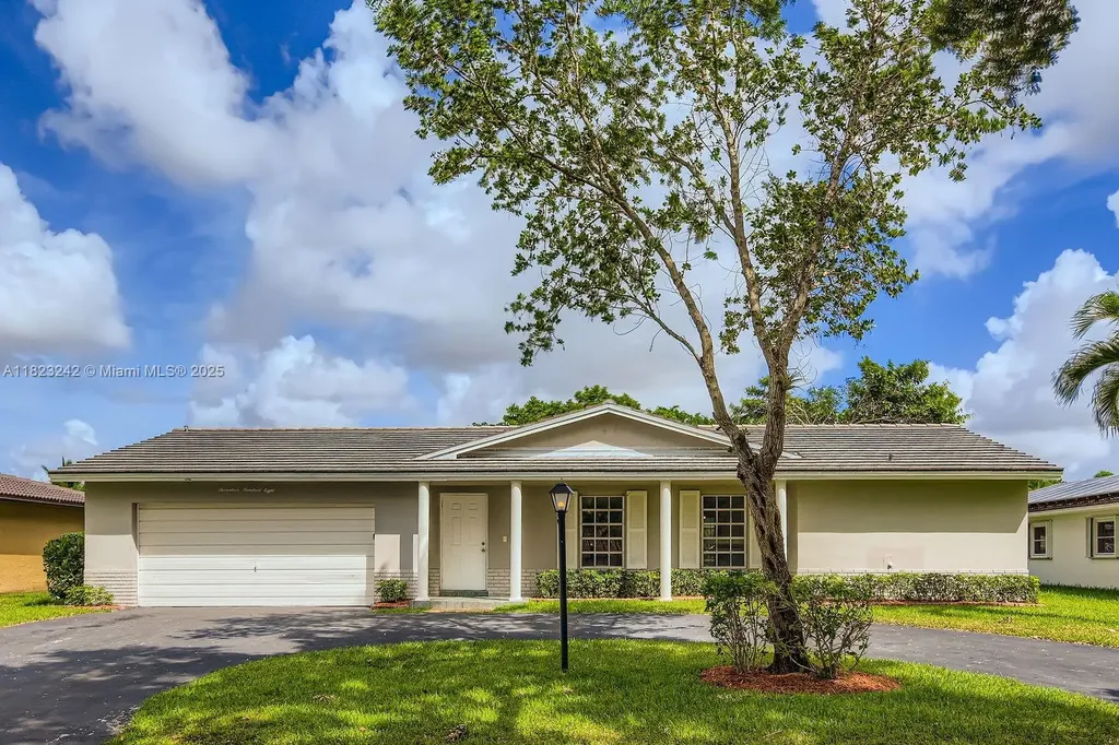 1708 NW 84th Drive Coral Springs FL 33071