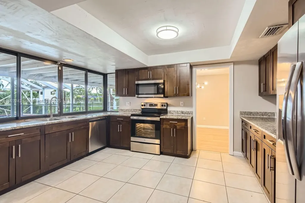 1708 NW 84th Drive Coral Springs FL 33071