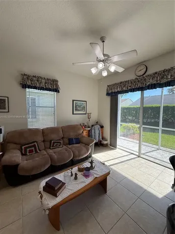 660 SE 23rd Lane Homestead FL 33033
