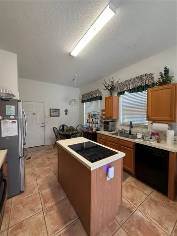 660 SE 23rd Lane Homestead FL 33033