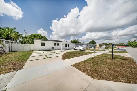 3410 NW 171st Terrace Miami Gardens FL 33056