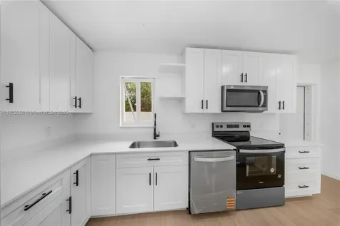 3410 NW 171st Terrace Miami Gardens FL 33056