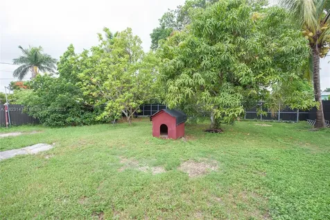 926 NW 3rd Avenue Homestead FL 33030