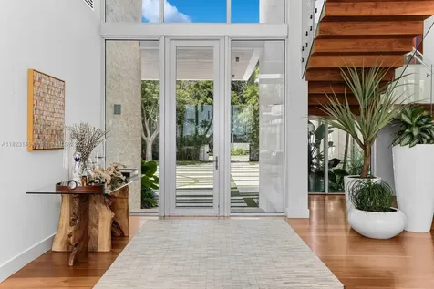 30 Palm Avenue Miami Beach FL 33139