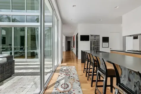 30 Palm Avenue Miami Beach FL 33139