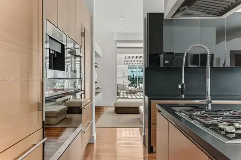 30 Palm Avenue Miami Beach FL 33139