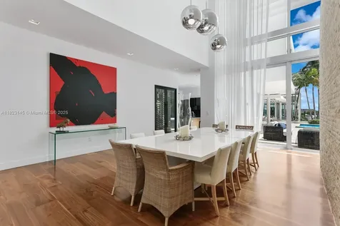 30 Palm Avenue Miami Beach FL 33139