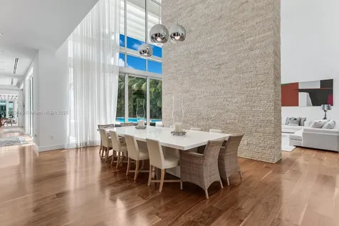 30 Palm Avenue Miami Beach FL 33139
