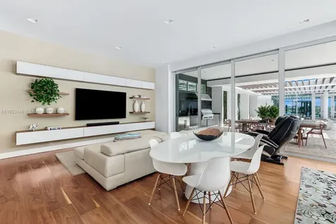 30 Palm Avenue Miami Beach FL 33139
