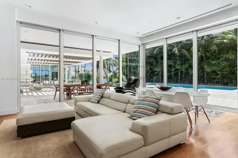 30 Palm Avenue Miami Beach FL 33139