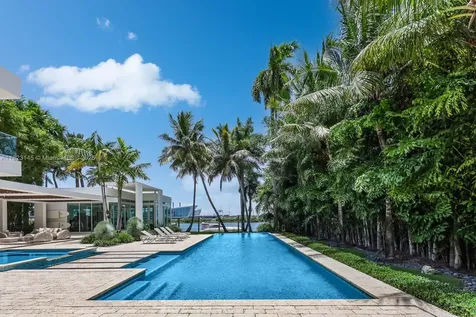 30 Palm Avenue Miami Beach FL 33139