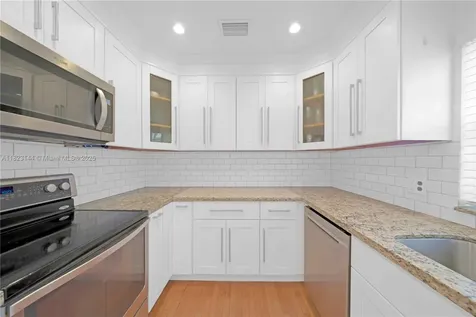 6120 NW 40th Street Virginia Gardens FL 33166