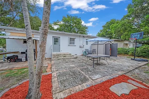 6120 NW 40th Street Virginia Gardens FL 33166