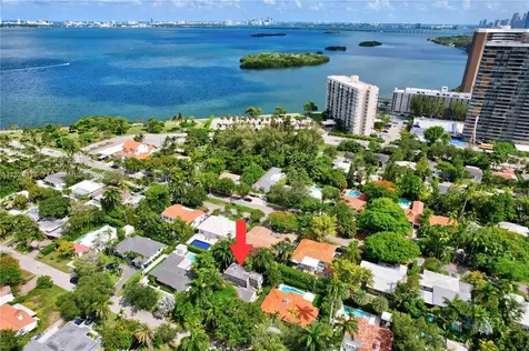 866 NE 72nd Street Miami FL 33138