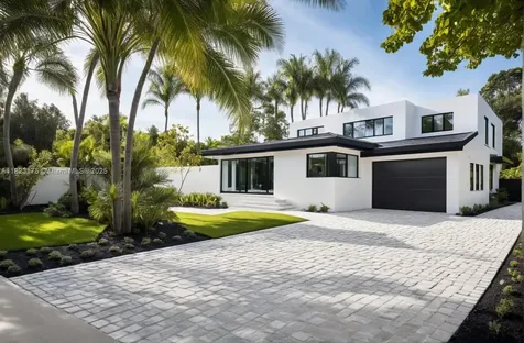 866 NE 72nd Street Miami FL 33138