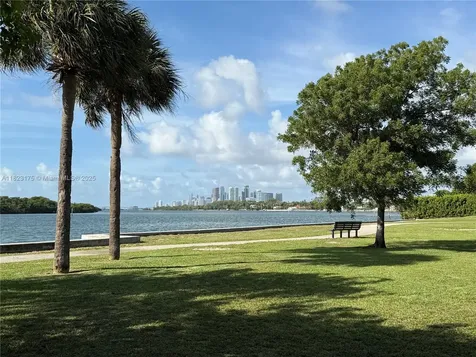 866 NE 72nd Street Miami FL 33138