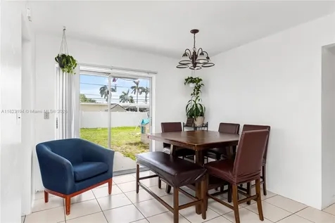 8851 NW 12th Street Pembroke Pines FL 33024
