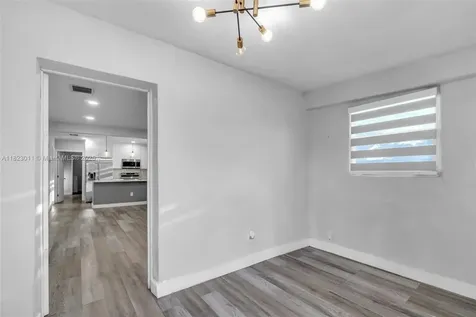 4622 SW 23rd Street West Park FL 33023