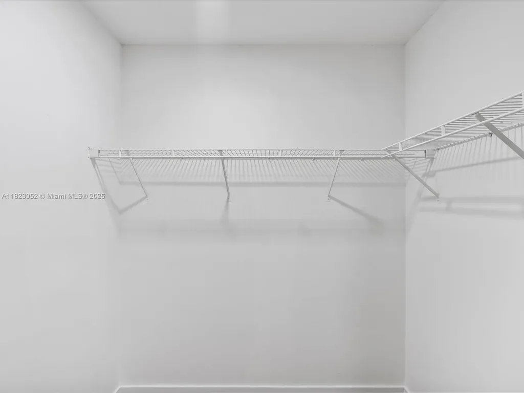 457 NW 87th Lane Coral Springs FL 33071