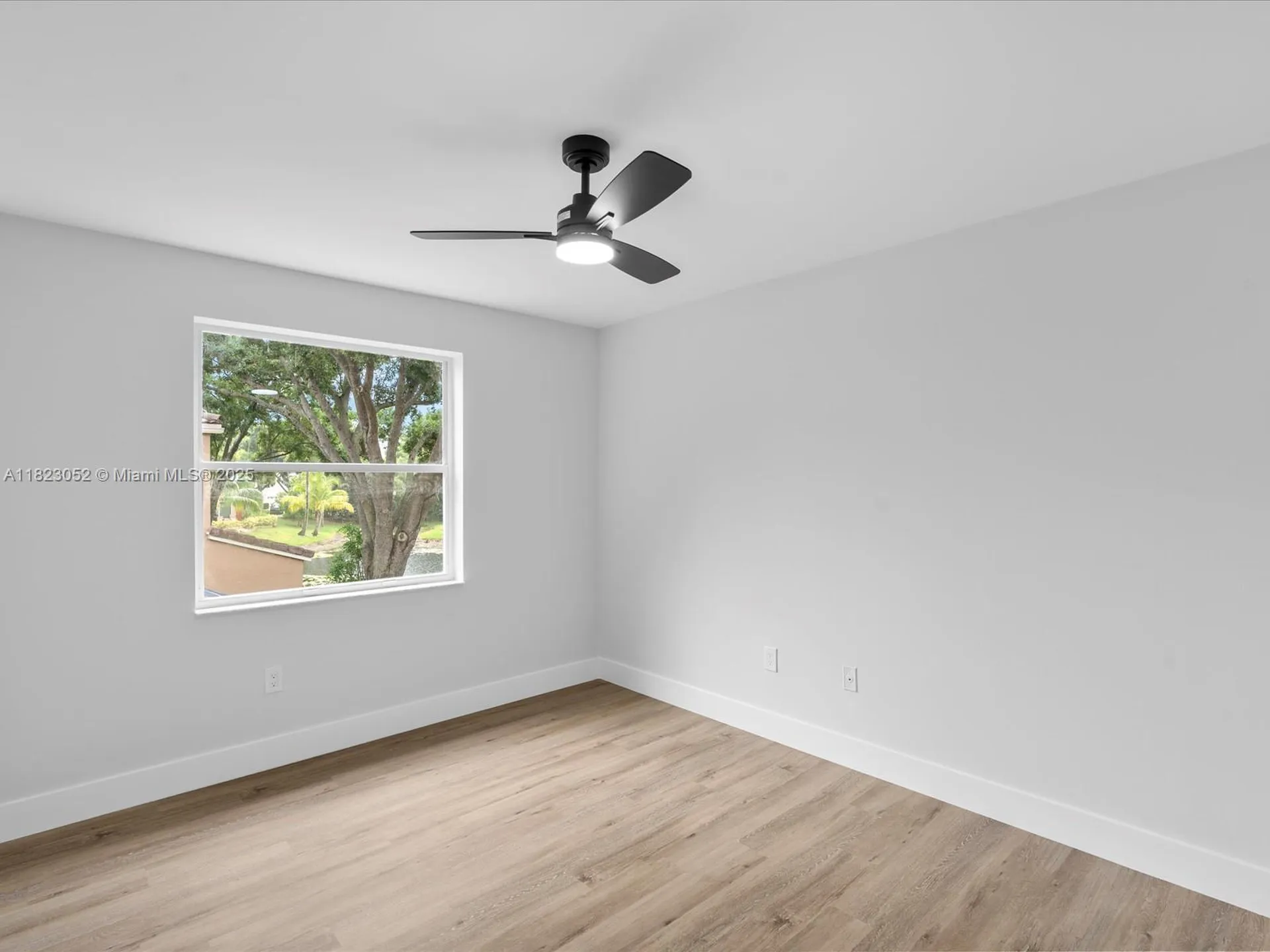 457 NW 87th Lane Coral Springs FL 33071